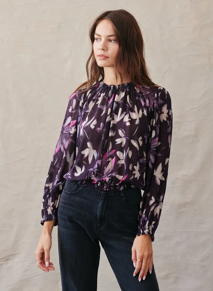 Women Bella Dahl Long Sleeve Long Sleeve Smocked Neck Pullover 8211 Floral Plum Print FLORAL PLUM PRINT Women Bella Dahl Long Sleeve Long Sleeve Smocked Neck Pullover 8211 Floral Plum Print FLORAL PLUM PRINT