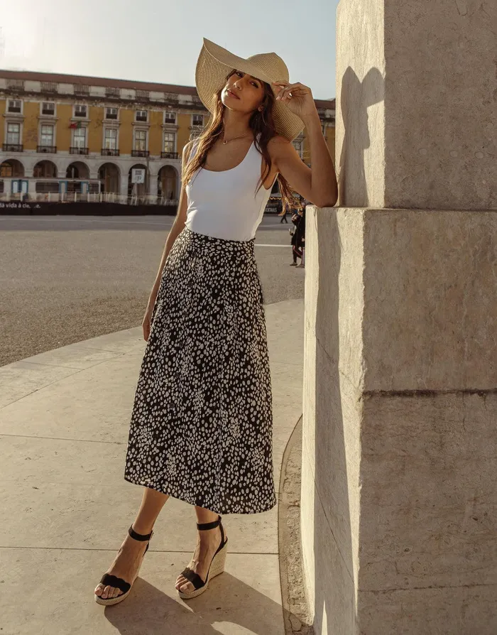 Women Black Abstract Dot Button Down Midi Skirt Black Threadbare Skirts
