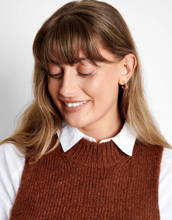 Women Brown Knitted Sweater Vest Brown Threadbare Tops Women Brown Knitted Sweater Vest Brown Threadbare Tops