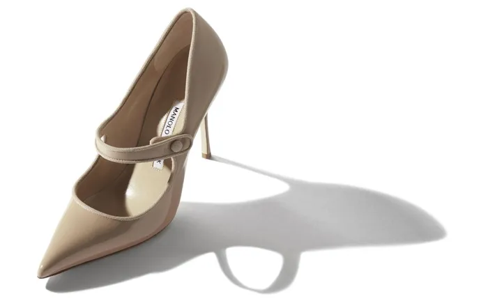 Women Business Manolo Blahnik CAMPARINEW Cool Beige Patent Leather Pointed Toe Pumps Women Business Manolo Blahnik CAMPARINEW Cool Beige Patent Leather Pointed Toe Pumps