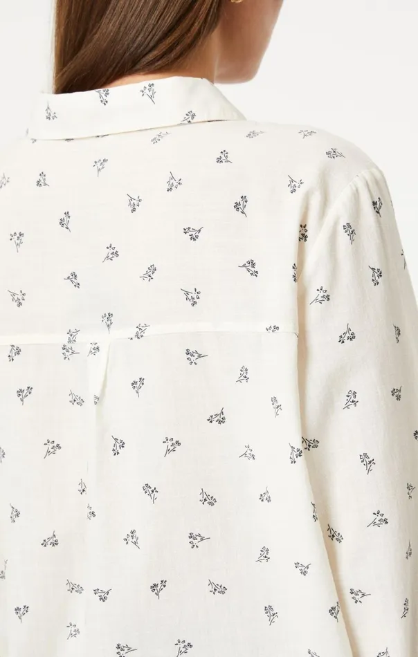 Women ButtonUp Long Sleeve Shirt In Simple Flower Print Mavi Jeans Shirts Women ButtonUp Long Sleeve Shirt In Simple Flower Print Mavi Jeans Shirts