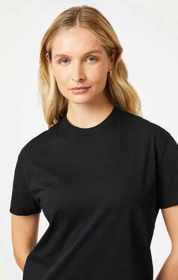 Women Crew Neck TShirt In Black Mavi Jeans Tops and TShirts