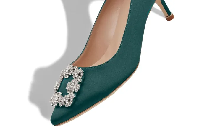 Women Dress Shoes Manolo Blahnik HANGISI 50 Forest Green Satin Jewel Buckle Pumps Women Dress Shoes Manolo Blahnik HANGISI 50 Forest Green Satin Jewel Buckle Pumps