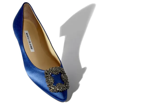 Women Dress Shoes Manolo Blahnik HANGISIFLAT Blue Satin Jewel Buckle Flat Shoes Women Dress Shoes Manolo Blahnik HANGISIFLAT Blue Satin Jewel Buckle Flat Shoes