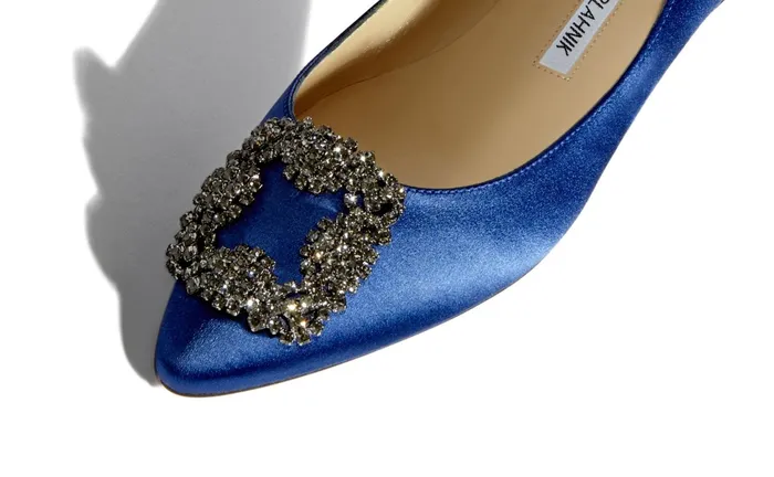 Women Dress Shoes Manolo Blahnik HANGISIFLAT Blue Satin Jewel Buckle Flat Shoes Women Dress Shoes Manolo Blahnik HANGISIFLAT Blue Satin Jewel Buckle Flat Shoes