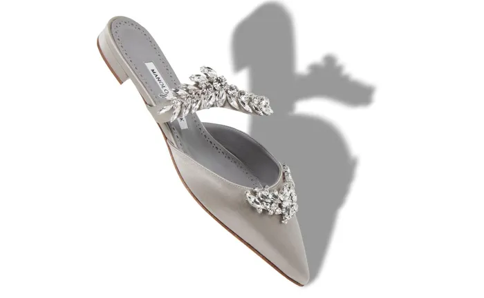 Women Dress Shoes Manolo Blahnik LURUMFLAT Light Grey Satin Crystal Embellished Mules Women Dress Shoes Manolo Blahnik LURUMFLAT Light Grey Satin Crystal Embellished Mules