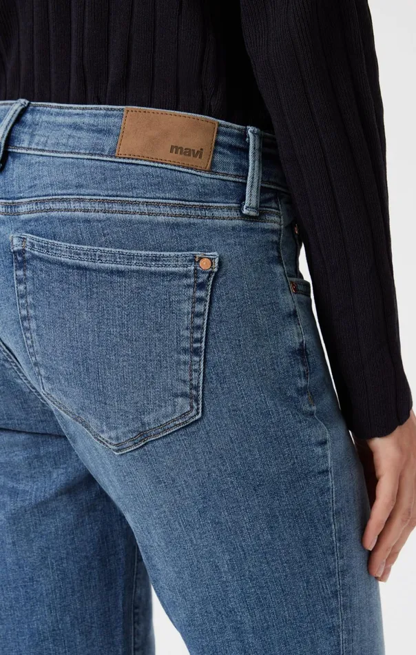 Women Emma Slim Boyfriend In Mid Shaded Flex Blue Mavi Jeans Denim