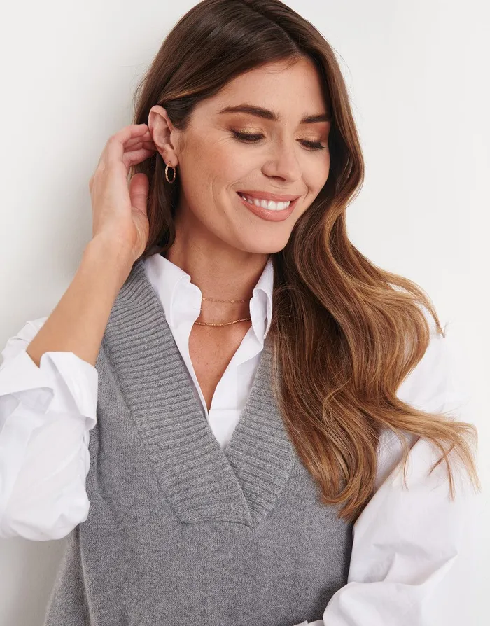 Women Grey Knitted Vest Grey Threadbare Tops