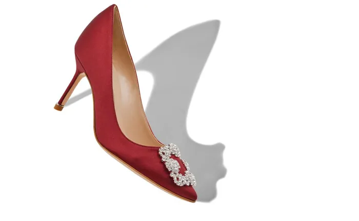 Women Hangisi Manolo Blahnik HANGISI 70 Dark Red Satin Jewel Buckle Pumps Women Hangisi Manolo Blahnik HANGISI 70 Dark Red Satin Jewel Buckle Pumps