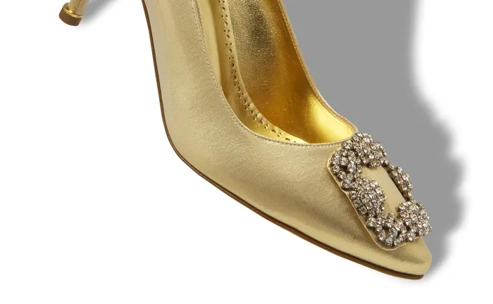 Women Hangisi Manolo Blahnik HANGISI 70 Gold Fabric Jewel Buckle Pumps Women Hangisi Manolo Blahnik HANGISI 70 Gold Fabric Jewel Buckle Pumps