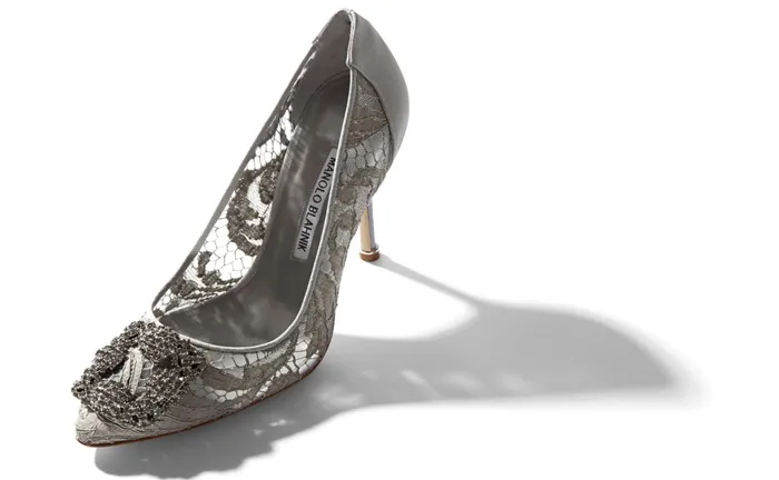 Women Hangisi Manolo Blahnik HANGISI LACE Grey Lace Jewel Buckle Pumps
