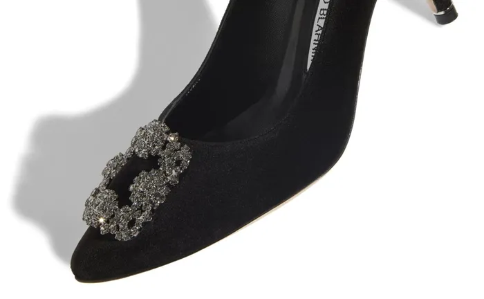 Women Hangisi Manolo Blahnik HANGISI VELVET 70 Black Velvet Jewel Buckle Pumps Women Hangisi Manolo Blahnik HANGISI VELVET 70 Black Velvet Jewel Buckle Pumps