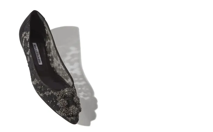 Women Hangisi Manolo Blahnik HANGISIFLAT LACE Black Lace Jewel Buckle Flat Shoes