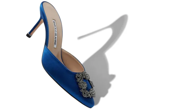 Women Hangisi Manolo Blahnik HANGISIMU Blue Satin Jewel Buckle Mules Women Hangisi Manolo Blahnik HANGISIMU Blue Satin Jewel Buckle Mules