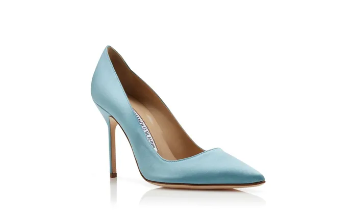 Women High Heels Manolo Blahnik BB Light Blue Satin Pointed Toe Pumps