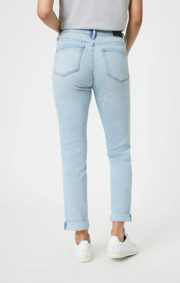 Women Kathleen Slim Boyfriend In Bleach Feather Blue Mavi Jeans Denim