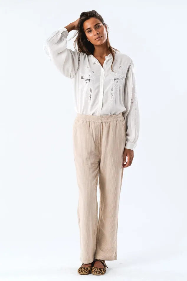 Women Lollys Laundry Pants Shorts BillLL Pants Sand