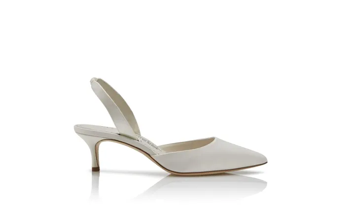 Women Low Heels Manolo Blahnik CAROLYNE BRIDE White Satin Slingback Pumps Women Low Heels Manolo Blahnik CAROLYNE BRIDE White Satin Slingback Pumps
