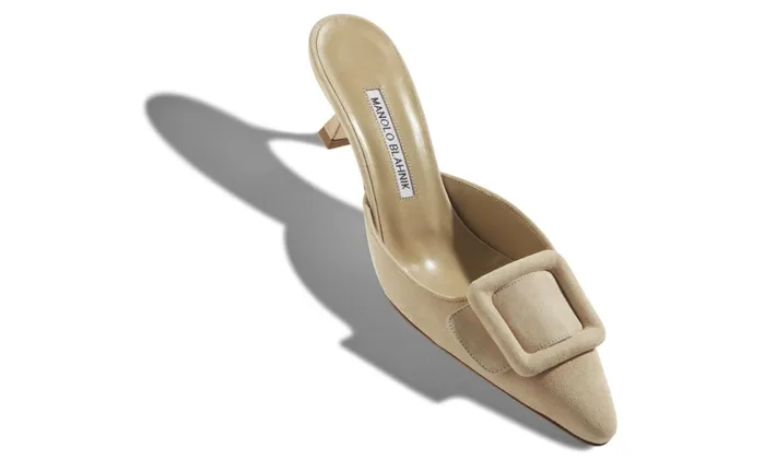 Women Maysale Manolo Blahnik MAYSALE Beige Suede Kitten Heel Mules Women Maysale Manolo Blahnik MAYSALE Beige Suede Kitten Heel Mules