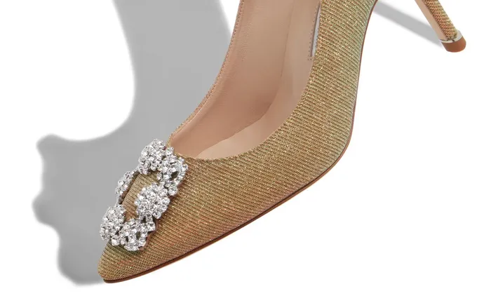 Women Mid Heels Manolo Blahnik HANGISI GLITTER 70 Gold Glitter Fabric Jewel Buckle Pumps Women Mid Heels Manolo Blahnik HANGISI GLITTER 70 Gold Glitter Fabric Jewel Buckle Pumps