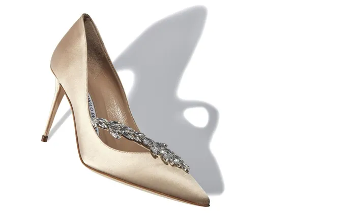 Women Nadira Manolo Blahnik NADIRA Champagne Satin Jewel Buckle Pumps Women Nadira Manolo Blahnik NADIRA Champagne Satin Jewel Buckle Pumps