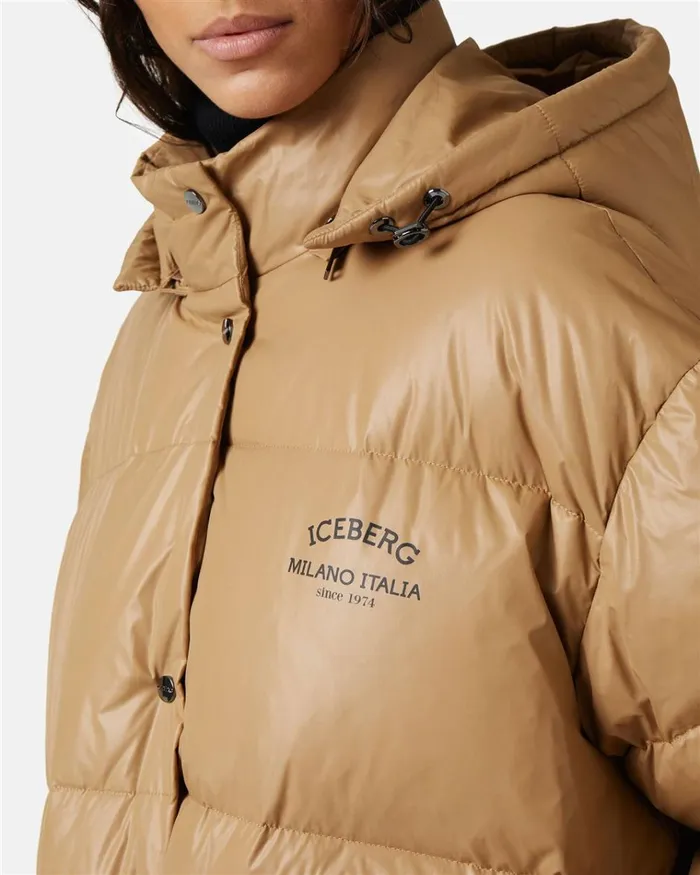 Women OUTERWEAR Iceberg Short Down Jacket With Real Down Hood Women OUTERWEAR Iceberg Short Down Jacket With Real Down Hood