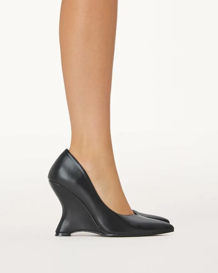 Women Pumps Billini MALIK 8211 BLACK
