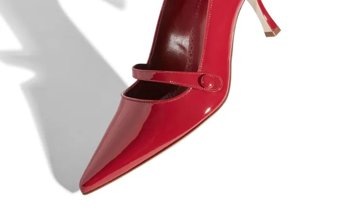 Women Pumps Manolo Blahnik MLADARI Bright Red Patent Leather Mary Jane Pumps Women Pumps Manolo Blahnik MLADARI Bright Red Patent Leather Mary Jane Pumps