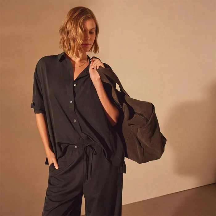 Women Shirting James Perse Lightweight Matte Satin Fluid Shirt Black