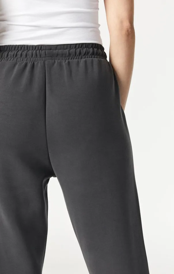 Women Slim Straight Sweatpants In Black Mavi Jeans Pants Women Slim Straight Sweatpants In Black Mavi Jeans Pants