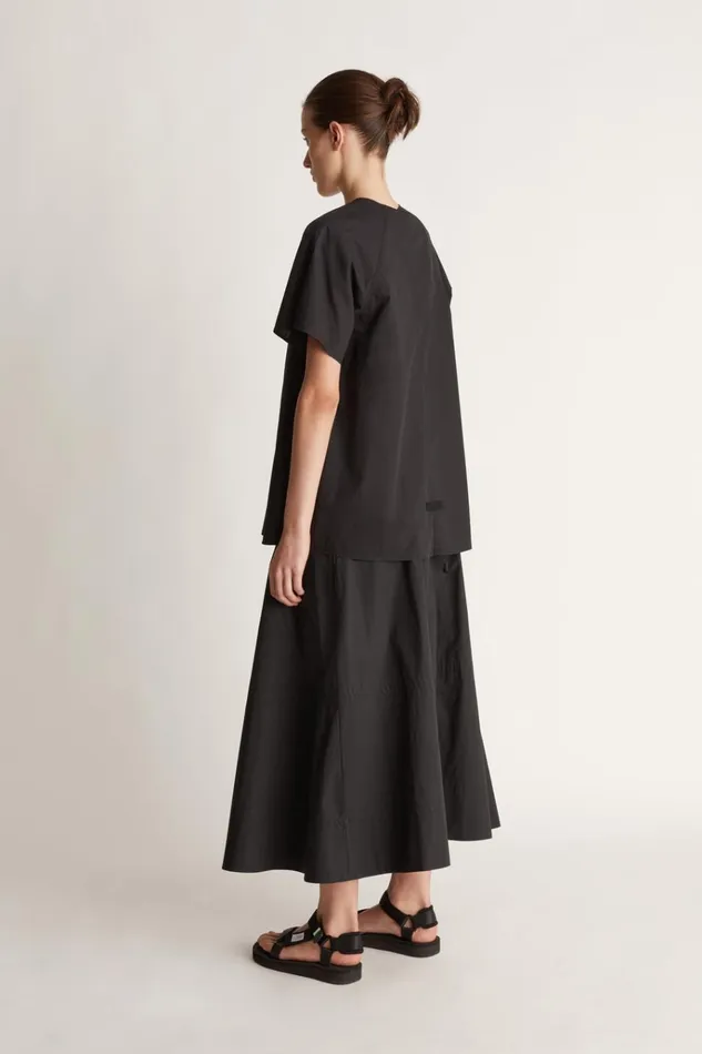 Women Tops And Shirts Lee Mathews LM Poplin Tee Black