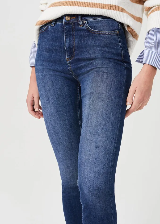 Womens Gia Sculpting Jean With Stretch Mid Wash Hobbs Trousers