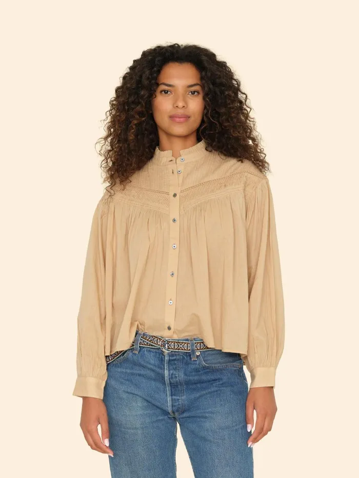 XRENA Biscuit Clara Shirt Women Shirts